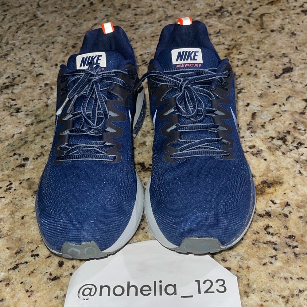 Nike Shield Structure 21